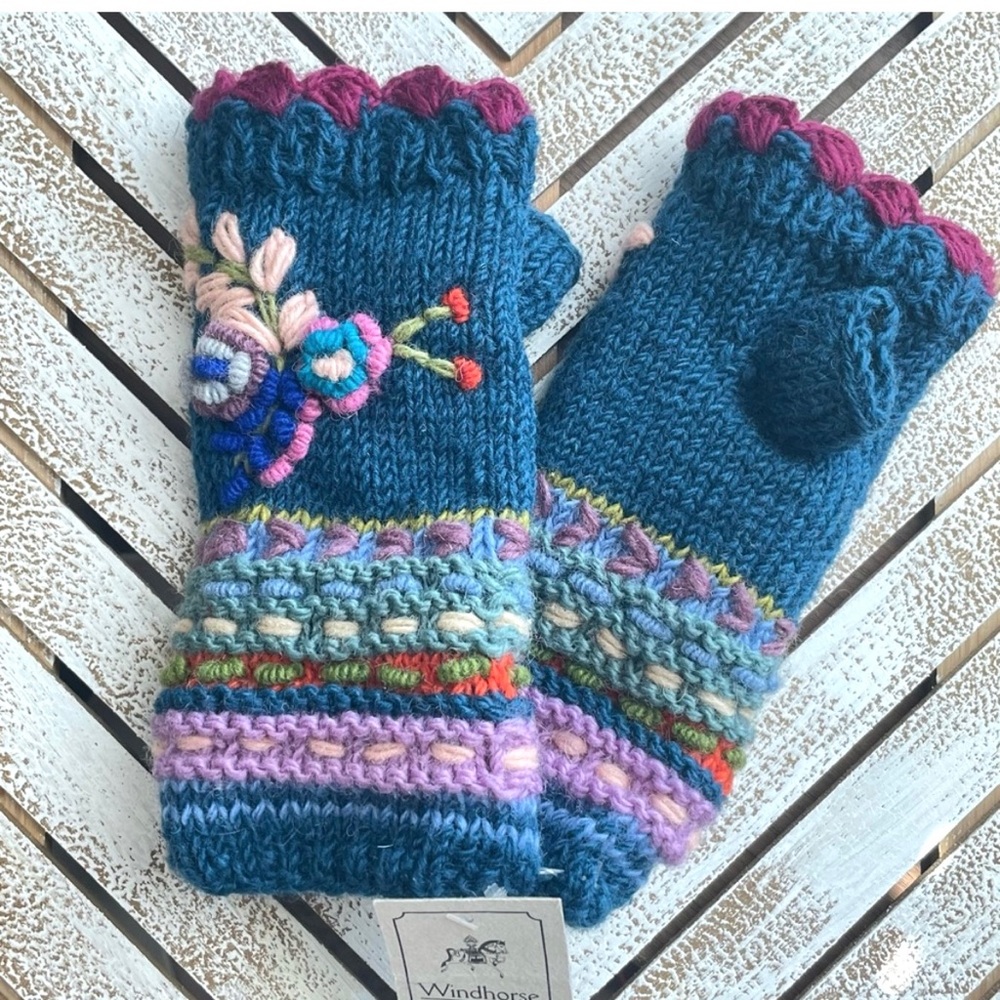 Windhorse Blue and Purple Knit Fingerless Gloves Lined 100% Wool Nepal
